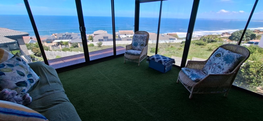  Bedroom Property for Sale in Dana Bay Western Cape